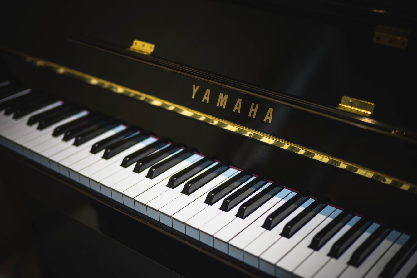 Manutention lourde DEMEX — piano
